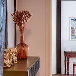 Confort Vieux Avec Parking Privé 4p *