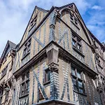 Confort Vieux Avec Parking Privé 4p Tours