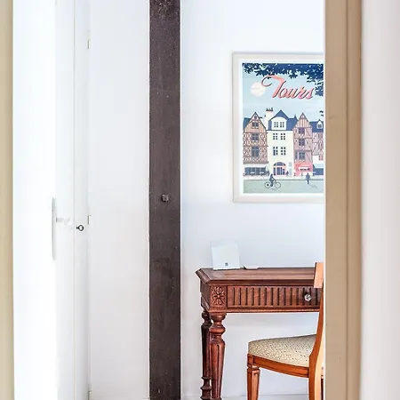 Confort Vieux Avec Parking Prive 4p Apartament *