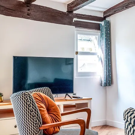 Confort Vieux Avec Parking Prive 4p Lägenhet Tours