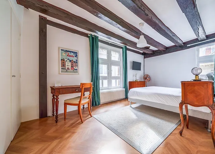 Apartment Confort Vieux Avec Parking Prive 4p